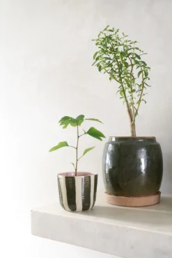 Berit, olivengrøn ø12 cm